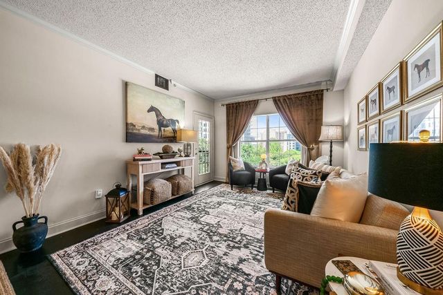1075 Peachtree Walk NE A419, Atlanta, GA 30309