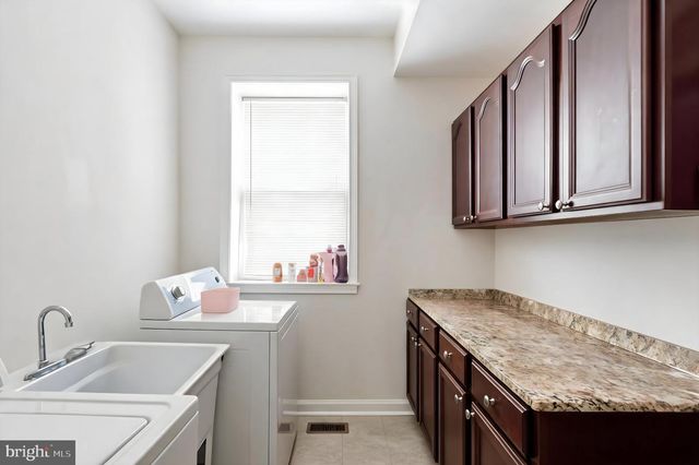 4719 KINGSESSING AVE, Philadelphia, PA 19143