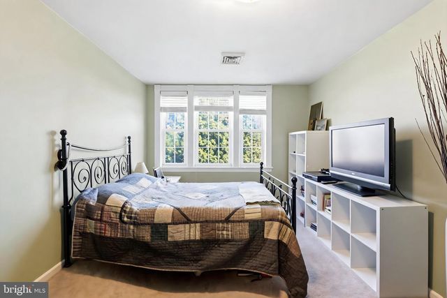 4719 KINGSESSING AVE, Philadelphia, PA 19143