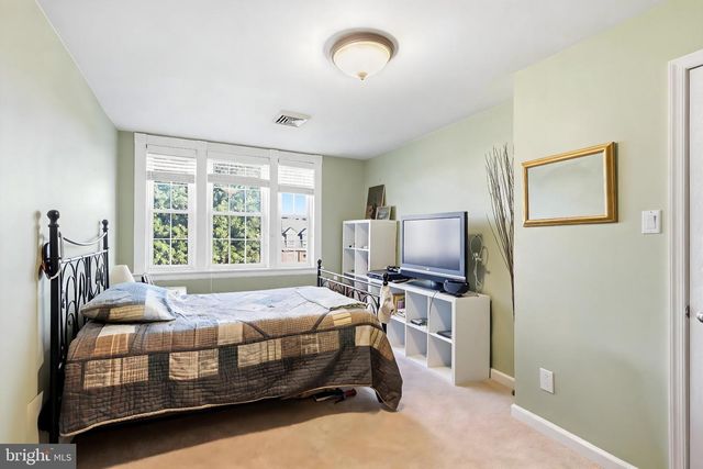 4719 KINGSESSING AVE, Philadelphia, PA 19143