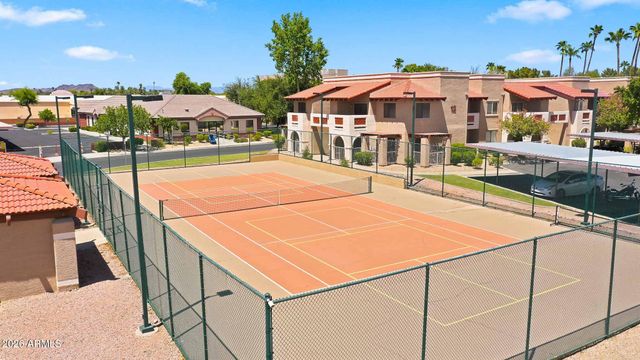 5757 W EUGIE Avenue 2068, Glendale, AZ 85304