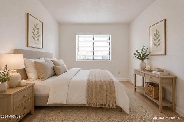 5757 W EUGIE Avenue 2068, Glendale, AZ 85304