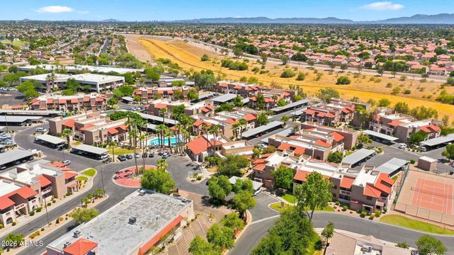 5757 W EUGIE Avenue 2068, Glendale, AZ 85304