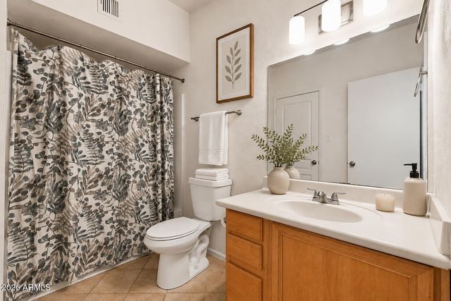 5757 W EUGIE Avenue 2068, Glendale, AZ 85304