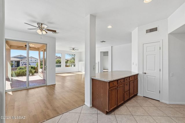 4613 S Pinnacle Peak Drive, Green Valley, AZ 85622