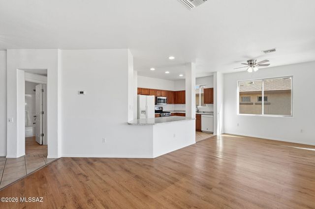 4613 S Pinnacle Peak Drive, Green Valley, AZ 85622