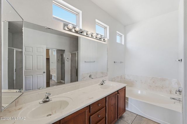 4613 S Pinnacle Peak Drive, Green Valley, AZ 85622