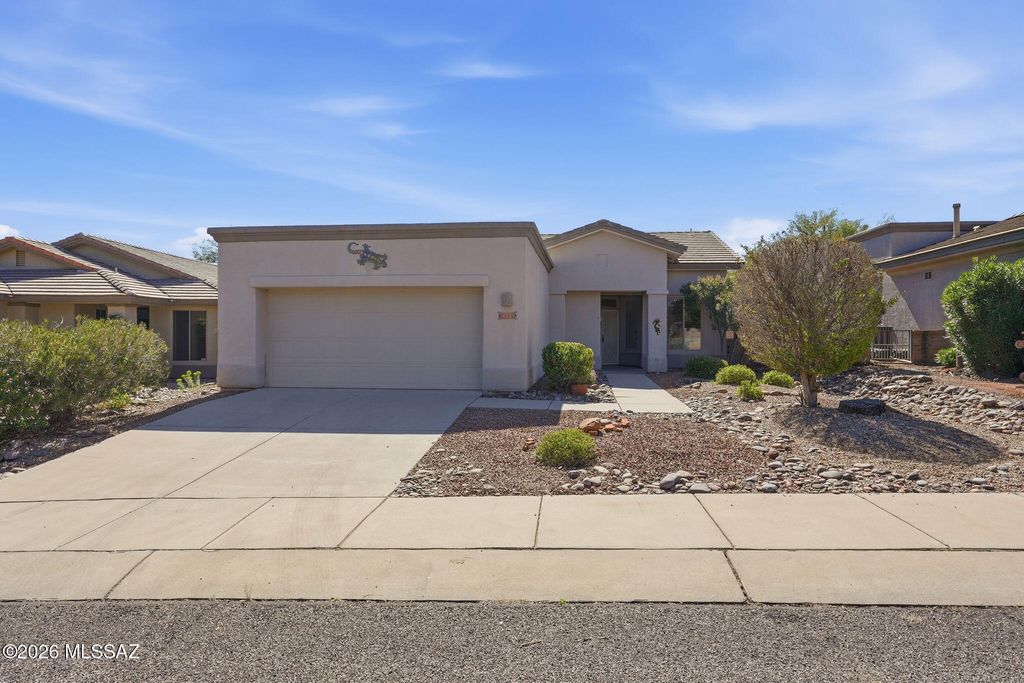 4613 S Pinnacle Peak Drive, Green Valley, AZ 85622