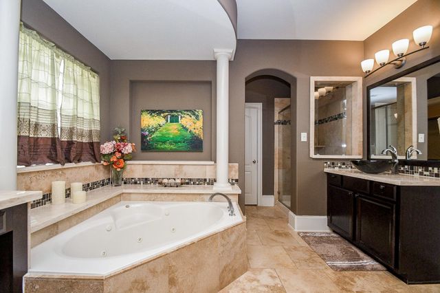 6014 Mystic Berry Drive, Katy, TX 77494