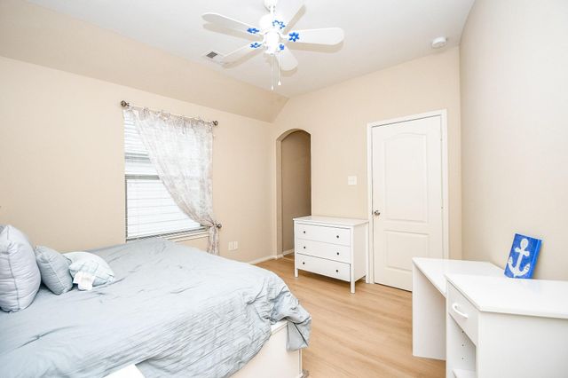 6014 Mystic Berry Drive, Katy, TX 77494