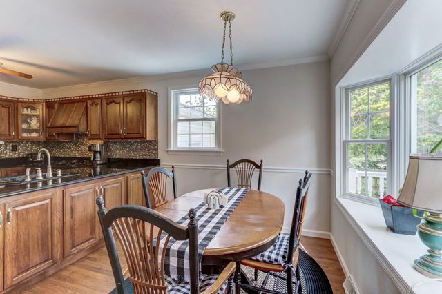 931 CORNELL, Warminster, PA 18974