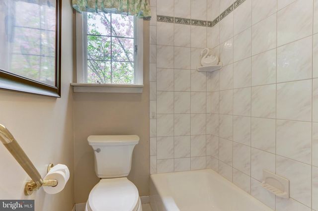 931 CORNELL, Warminster, PA 18974