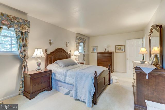 931 CORNELL, Warminster, PA 18974