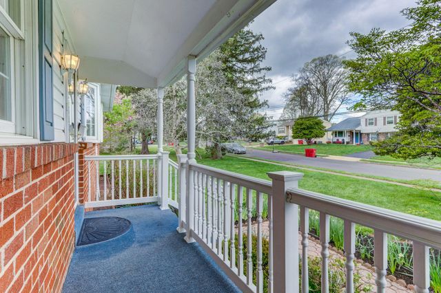 931 CORNELL, Warminster, PA 18974