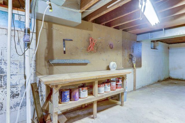 931 CORNELL, Warminster, PA 18974