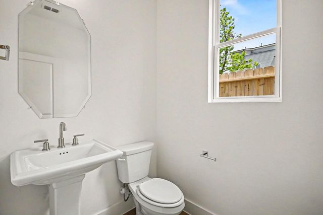 3228 Drew Street, Houston, TX 77004