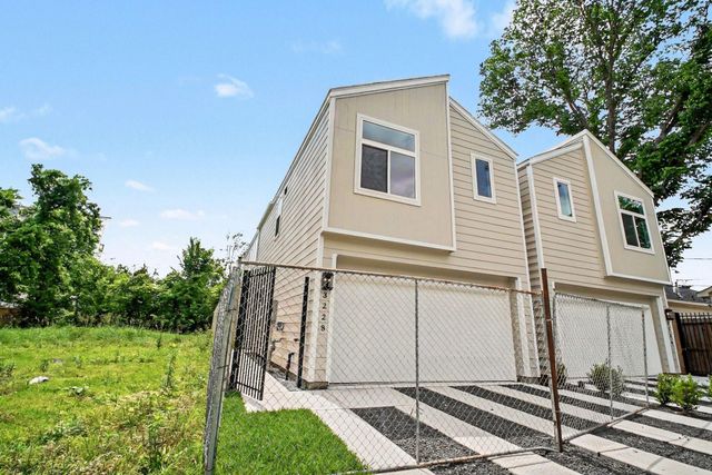 3228 Drew Street, Houston, TX 77004