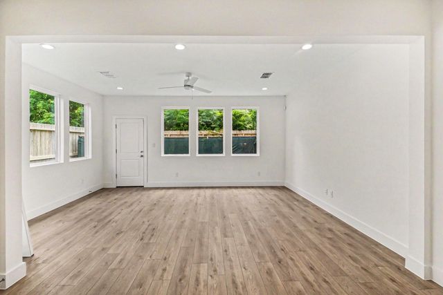 3228 Drew Street, Houston, TX 77004