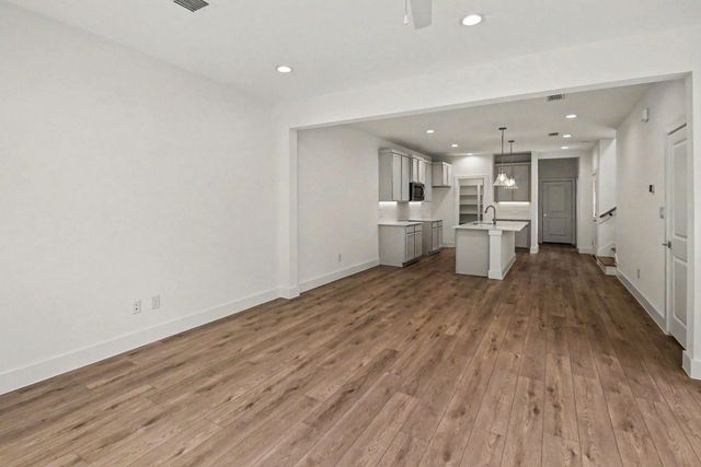 3228 Drew Street, Houston, TX 77004