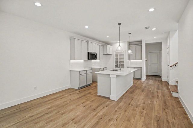 3228 Drew Street, Houston, TX 77004