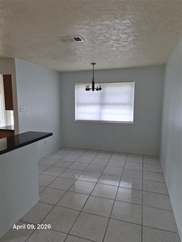 8315 Lone Quail Drive, Houston, TX 77489