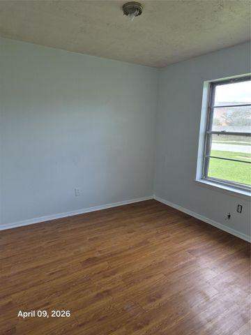 8315 Lone Quail Drive, Houston, TX 77489