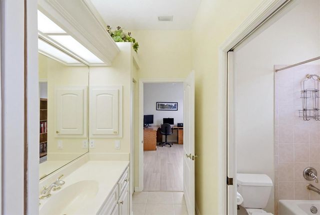 401 MARSH CREEK ROAD, Venice, FL 34292