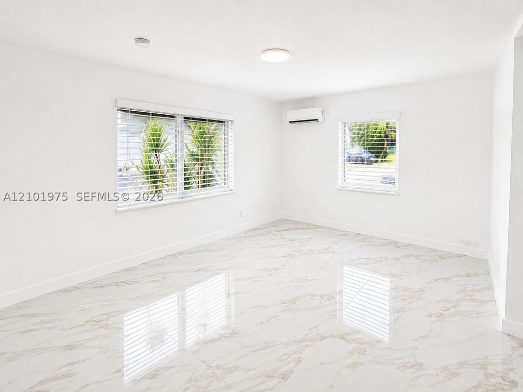 254 E Dania Beach Blvd 7, Dania Beach, FL 33004