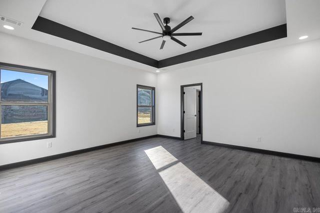 1112 Duke Drive, Bauxite, AR 72011