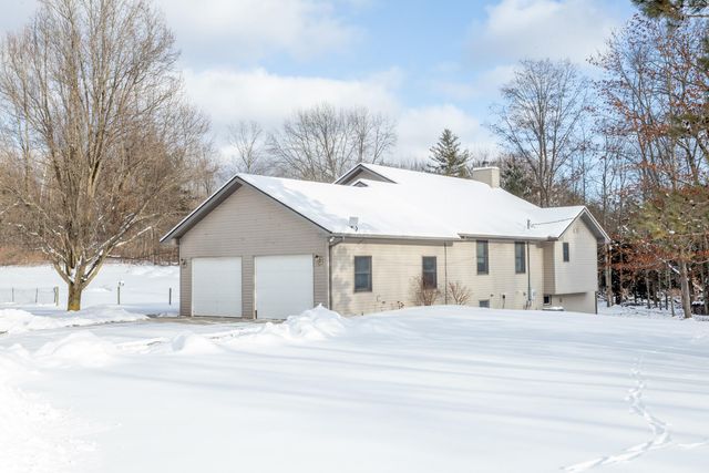 9014 185th Avenue, Stanwood, MI 49346