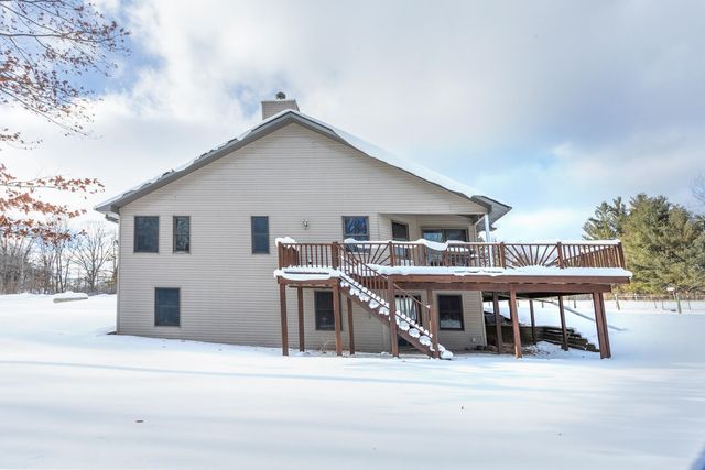 9014 185th Avenue, Stanwood, MI 49346