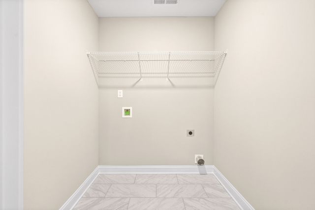 1237 Cardinal Creek Dr, Clarksville, TN 37040