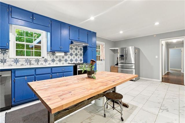 2033 Cardell Road, Austell, GA 30168