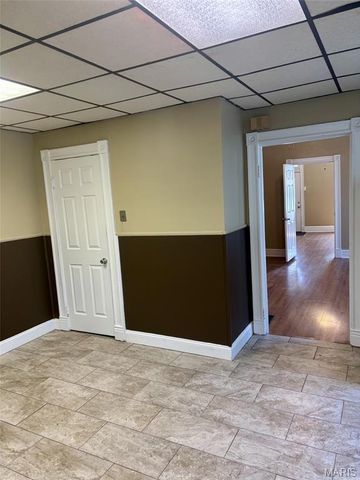 5433 BISCHOFF Avenue, St Louis, MO 63110