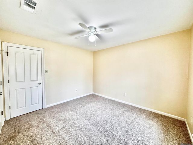 1323 Tamari Dr, Baton Rouge, LA 70815