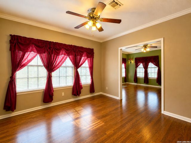 438 Avant, San Antonio, TX 78210