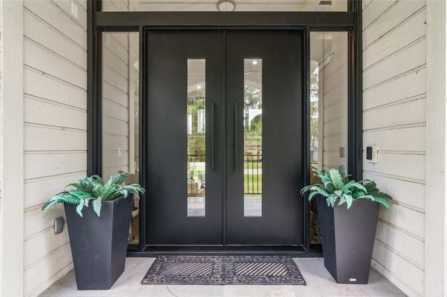 75 Huntsmans Horn Circle, The Woodlands, TX 77380