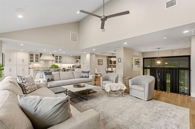 75 Huntsmans Horn Circle, The Woodlands, TX 77380