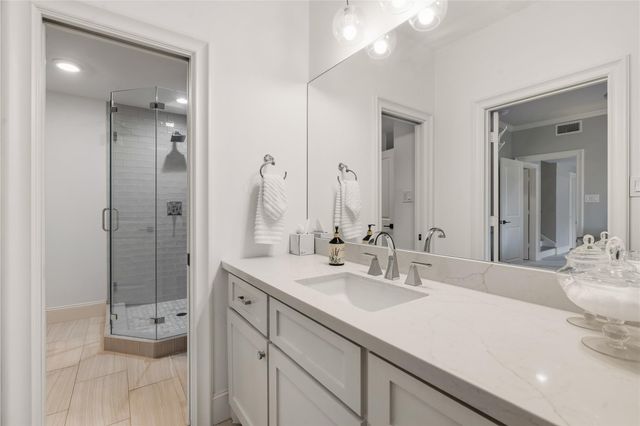 75 Huntsmans Horn Circle, The Woodlands, TX 77380