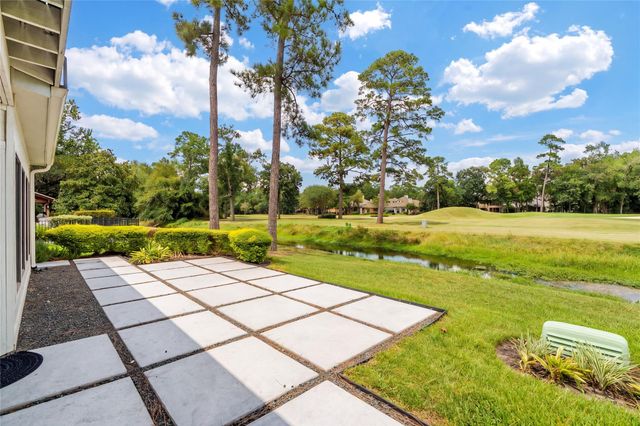 75 Huntsmans Horn Circle, The Woodlands, TX 77380