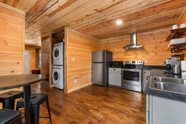 124 Deepwoods Drive, Rogers, KY 41365