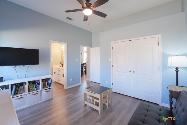 304 Hatter Drive, Moody, TX 76557