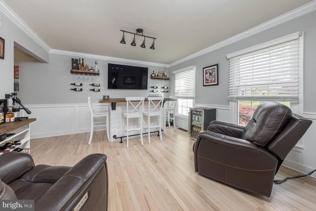 10 SPRING MILL CT, Sewell, NJ 08080