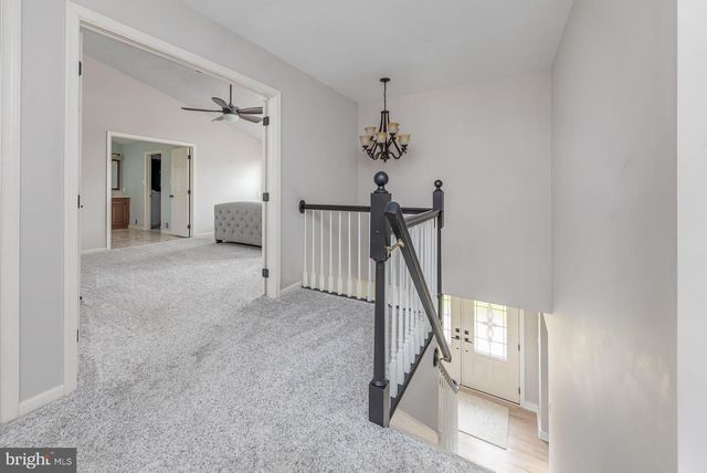 10 SPRING MILL CT, Sewell, NJ 08080