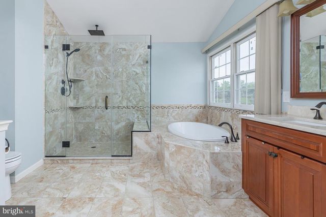 10 SPRING MILL CT, Sewell, NJ 08080