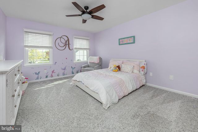 10 SPRING MILL CT, Sewell, NJ 08080