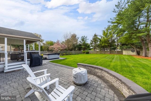 10 SPRING MILL CT, Sewell, NJ 08080