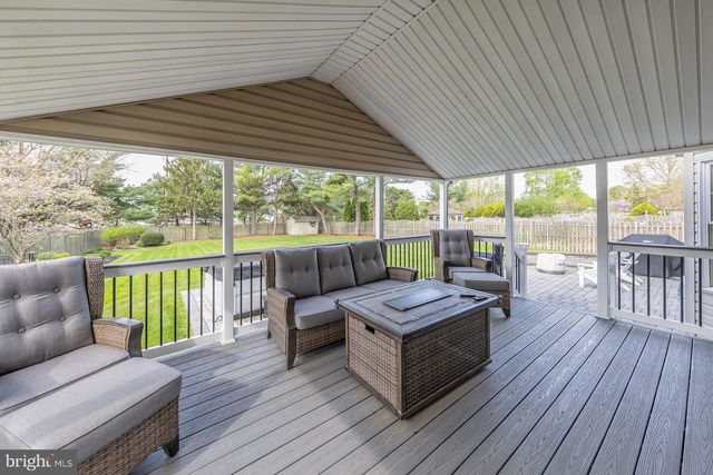 10 SPRING MILL CT, Sewell, NJ 08080