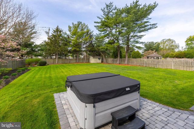 10 SPRING MILL CT, Sewell, NJ 08080