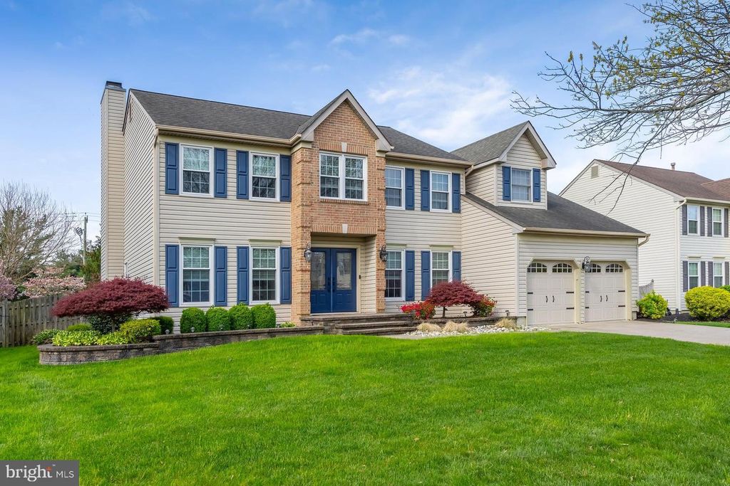 10 SPRING MILL CT, Sewell, NJ 08080